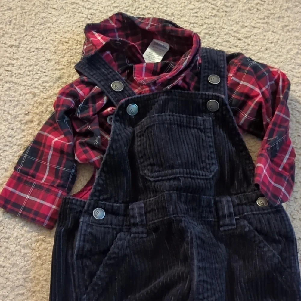 Gymboree red black